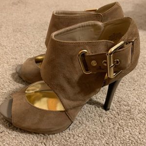 NINE WEST Open Toe  heels Tan  6 Tan Suede Booties